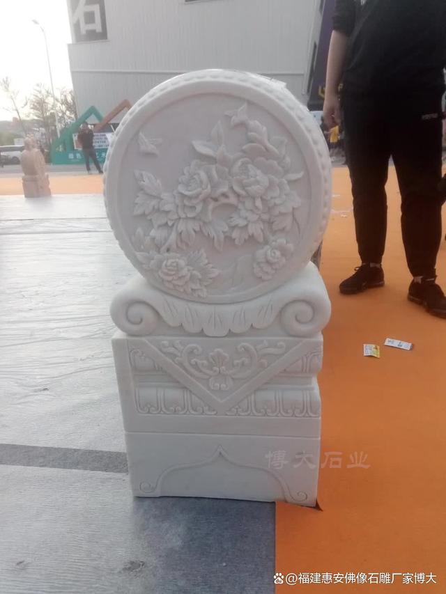 石雕柱墩方形图片精选：方正之美尽显古韵